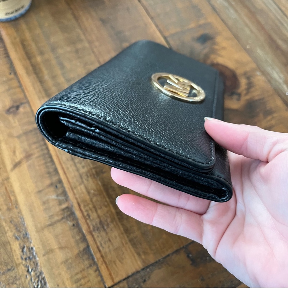 Michael Kors Leather Bifold Wallet Long Black Gold Logo Large Coin Pouch Snap - Picture 8 of 11